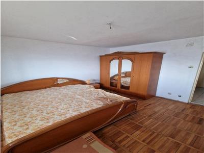 De vz.Apart. 3 cam., ultacentral,  et.7 din 8, foarte spatios 82 mp-Sc, lift modern, scara curata. ID-400